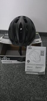 Nová cyklistická helma a další příslušenství na kolo