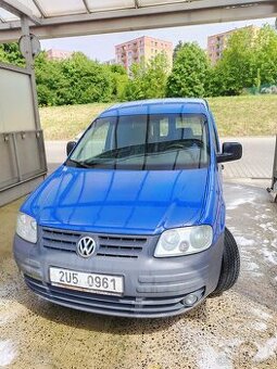 VW Caddy III, 1.4 Benzín 55kw / STK 29.11 / tažné / klima
