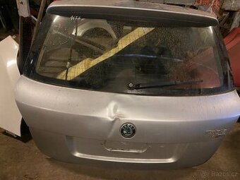 5dvere Fabia2 krátká,kód barvy 5156