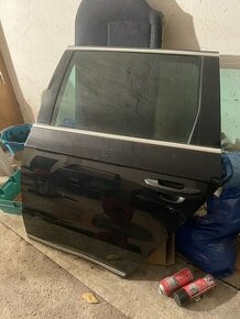 Levé zadní dveře VW Passat B7 combi