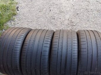285/35/21+325/30/21 Michelin - letní pneu 4ks