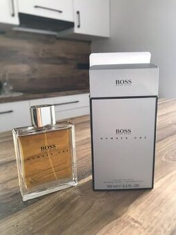 Vůně Hugoboss number one - 1