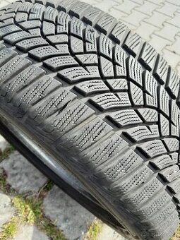 zimní pneu osobní Goodyear 225/50 R17 98h,sada 4ks