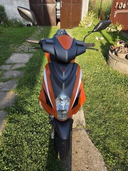 Skútr Yuki 125