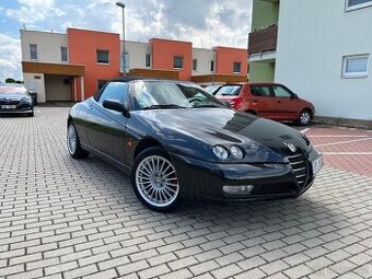 Alfa Romeo Spider 2.0JTs, r.v. 2004, 122kw, po servise, TOP