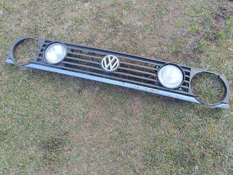 VW Golf 2 mk2 - přední maska - 1