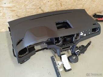 Airbagová sada Volkswagen sportsvan s novou originální desko