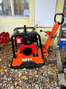 Vibrační deska plošina obousměrná hutnění zeminy štěrku
