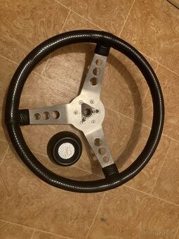 Sportovní volant na Škoda 105-120