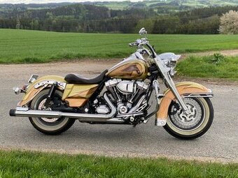 H-D Road King