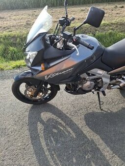 Suzuki V-strom 1000