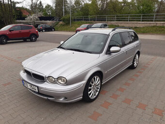 JAGUAR X-TYPE 2.0 kombi manuál - 152 000 km