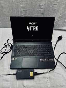 Herní notebook Acer Nitro V15