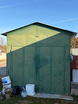 Stavební bouda, plechová garáž