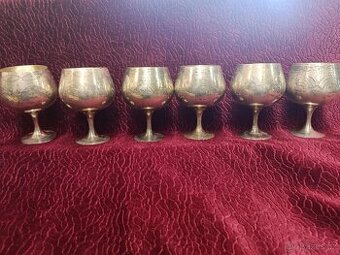 Sada postříbřených pohárů E.P.N.S.