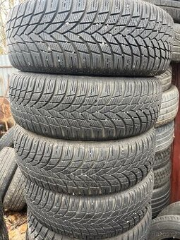 Zimní pneu 205/60/16