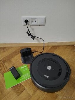 iRobot E5 Roomba