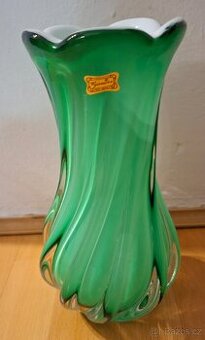 Skleněná opalova váza