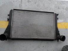 Škoda Octavia II 1,9 TDI chladič vzduchu