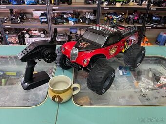 RC 1:10 AXE MONSTER TRUCK