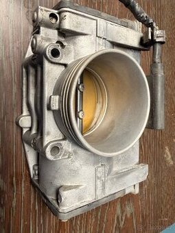 Škrtící klapka Volvo 2.4t Magnetti Maleri