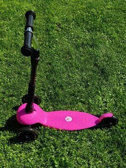 Koloběžka tři kolečka