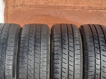 Zimní Goodyear 215/65/15C
