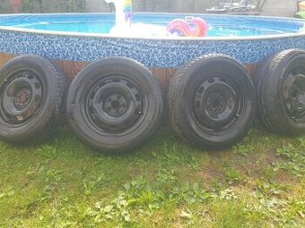 Prodám sadu plechových kol