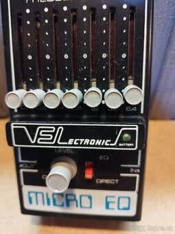 Prodám kytarový efekt
