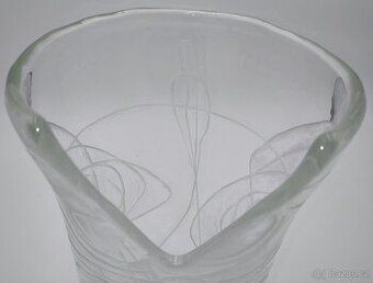 Luxusní velká Váza na plastickém skle, Antonie Jankovcová