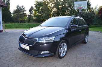 PRODÁM ŠKODA FABIA 1.0TSI COMBI III FACELIFT 2022