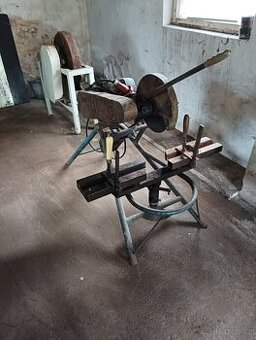 Kotoučová pila na železo