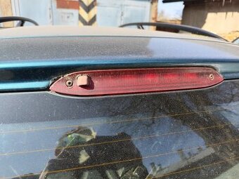 Díly z ford focus mk1 combi 1.8 , 85 kw 16v