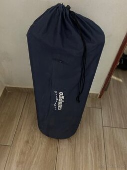 Samonafukovací karimatka