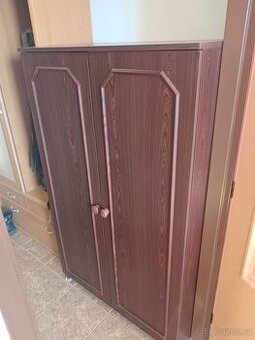 Šatní skříň za odvoz Liberec