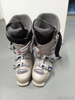 Prodám lyžařské boty
