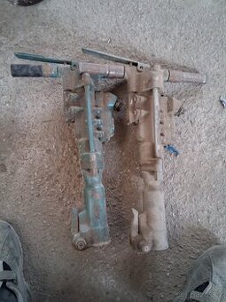 Hydraulické bourací kladivo