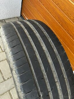Pneu Hankook 235/45ZR/18 EVO