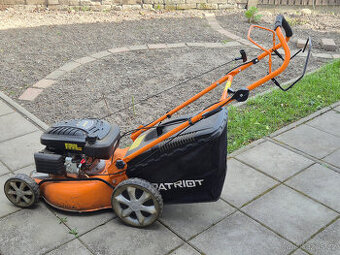 Benzinová sekačka Patriot DG600