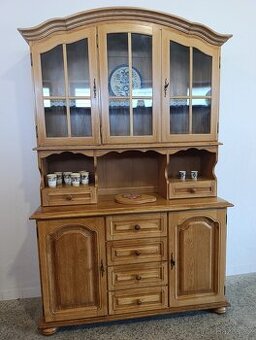 Masivní rustikální příborník,  kredenc, Nábytek s příběhem