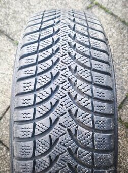 Pneumatika 185/65 R14 Pneuman - vzorek 7 mm