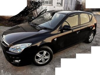 prodam dily na hyundai i30 1.generace 1,6 crdi 85kw 2006-201