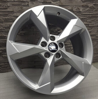 19" Originál Audi Q3 5x112 Tiguan Kodiaq Tarraco