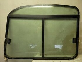 Boční kabinové okno bobcat