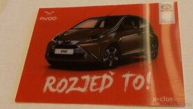 Toyota AYGO – měnící se reklamní karta