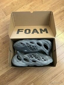 Adidas Yeezy Foam RNR