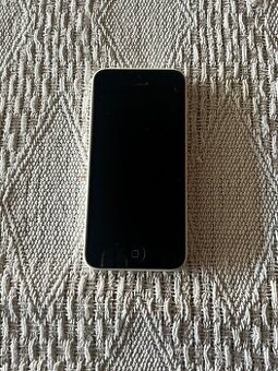 iPhone 5c bílý