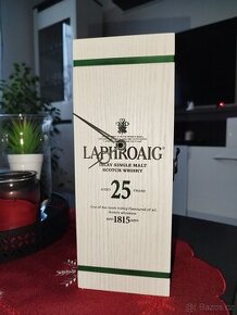 Laphroaig whisky hodiny