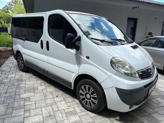 Prodám Opel Vivaro Combi 2.0 CDTI L1H1 – 9 míst, rok 2009,