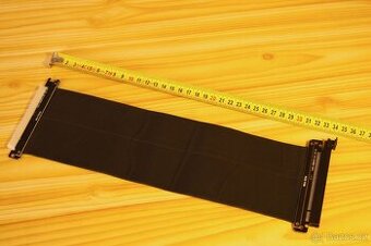 PCI Express 3.0 x16 Riser prodlužovací 30cm - 1